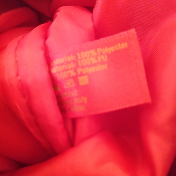 K L Red Quilted Velvet Zip Faux Leather Double Handle Travel Duffel ShoulderBag - Picture 9 of 14